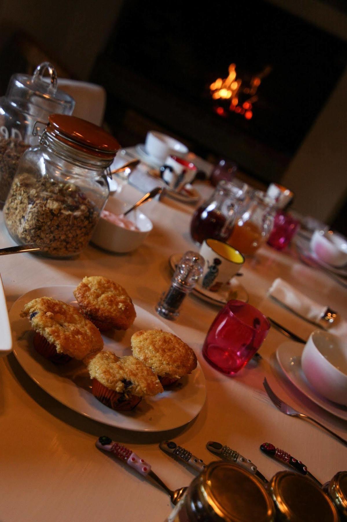 Babette Bed And Breakfast สเวลเลนดาม ภายนอก รูปภาพ