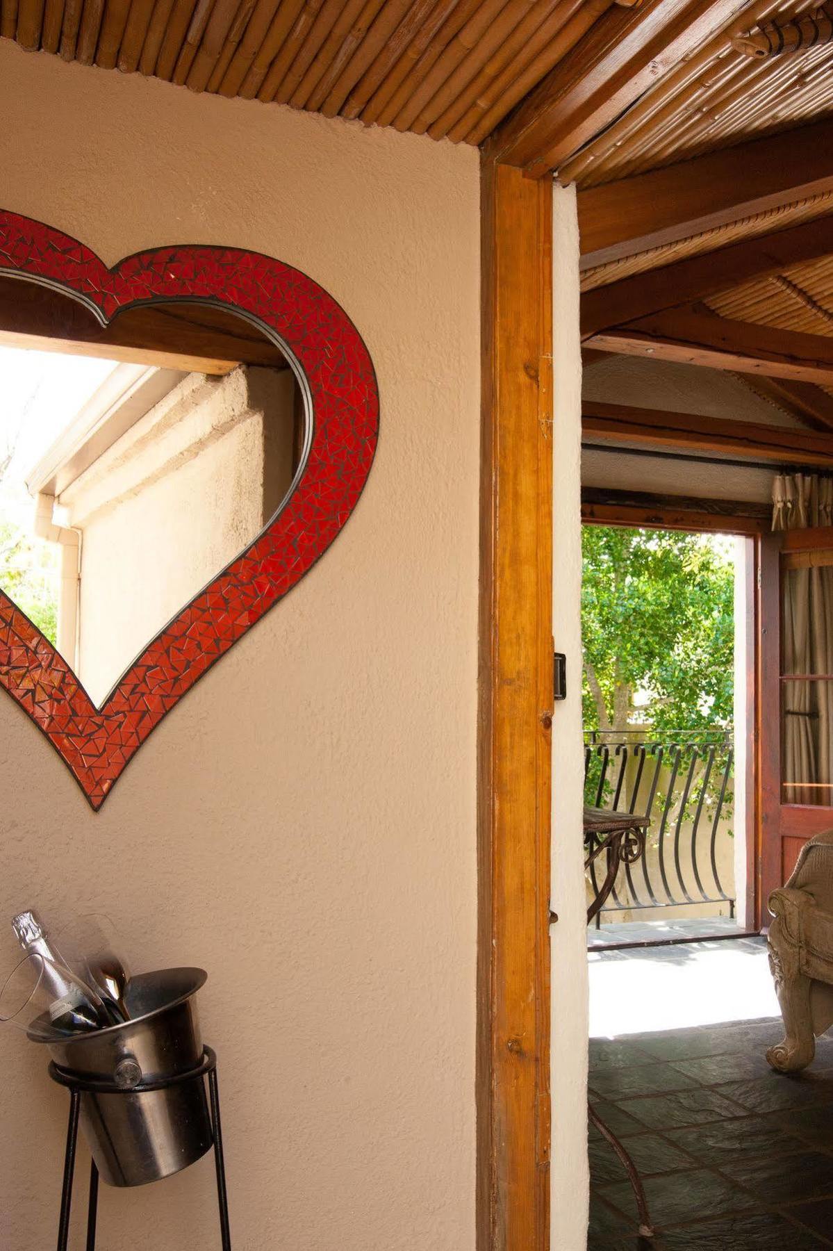 Babette Bed And Breakfast สเวลเลนดาม ภายนอก รูปภาพ